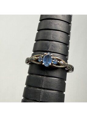 Sterling Silver 925 Ring  Sapphire Blue Stones Size 7 Vintage